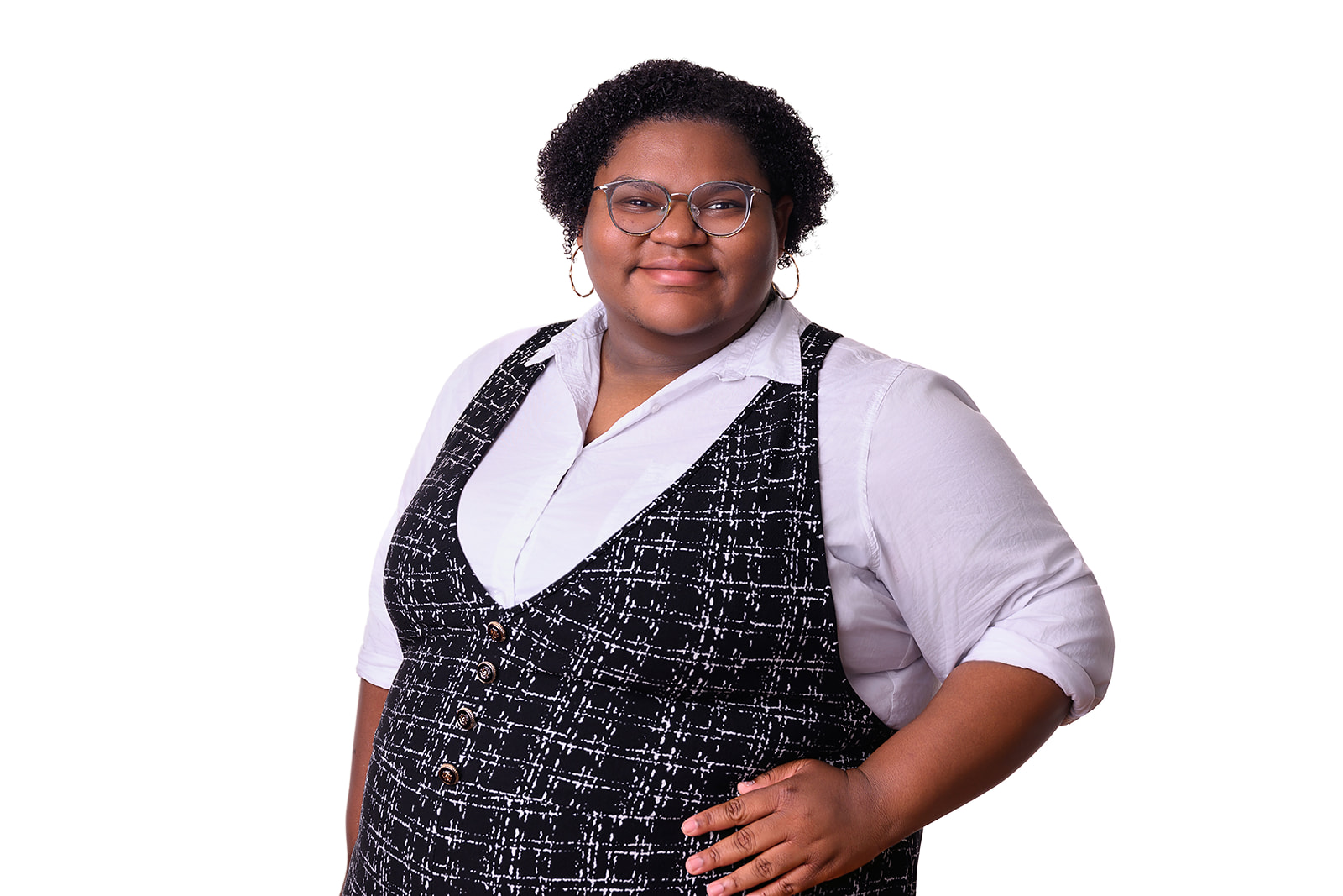 mckenzie davis headshot