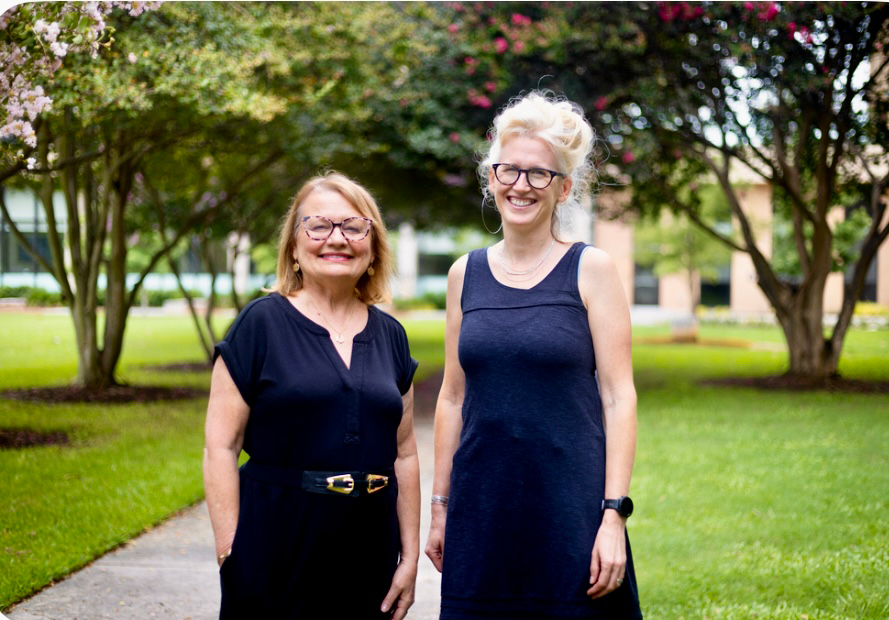 Sandra Sarr and Emily Bivens